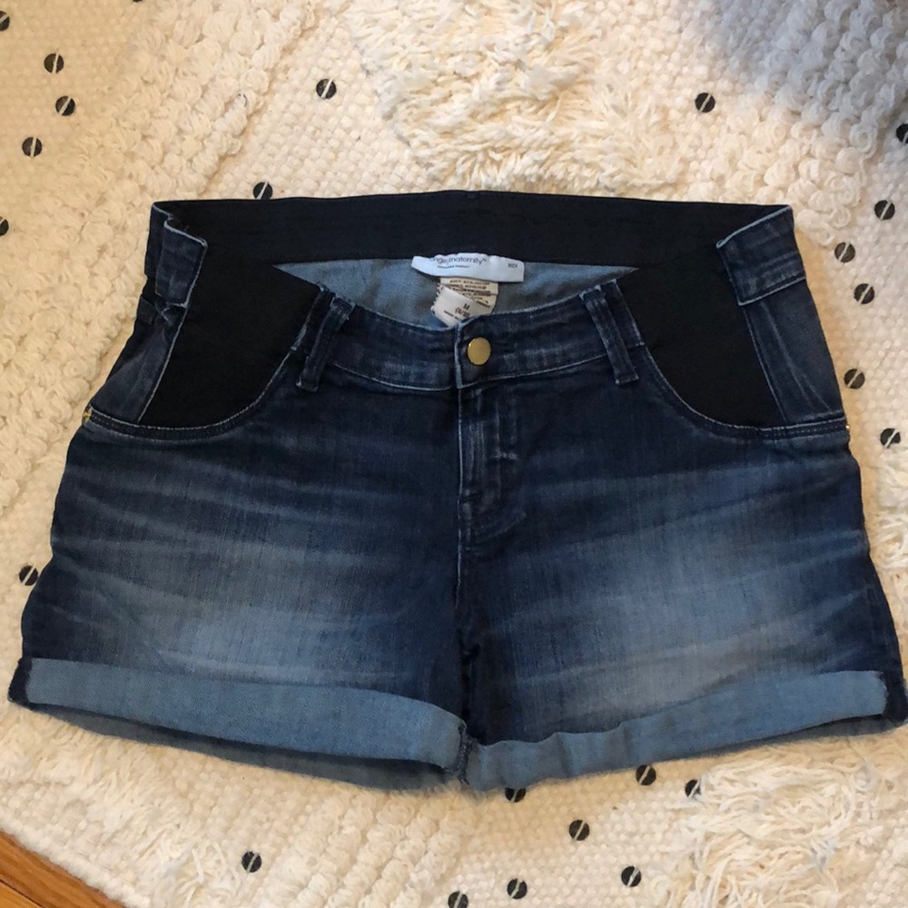 Liz Lange Maternity Jean Shorts - side panels